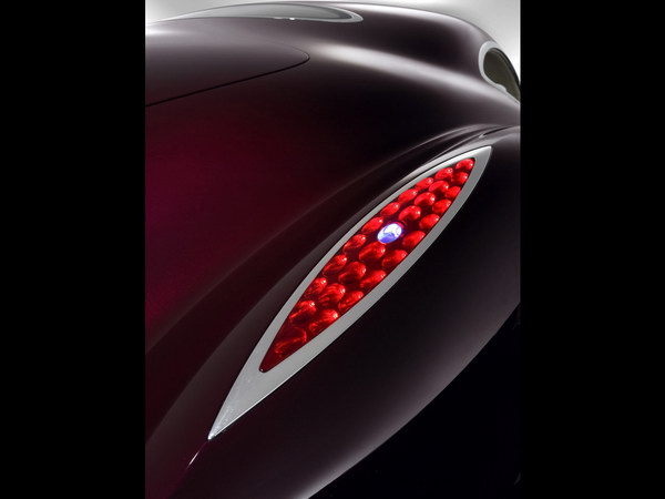 �������� :: Holden Efijy Concept ���� 17