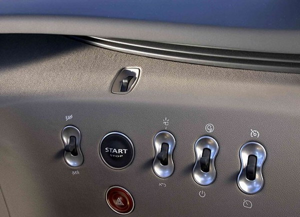 �������� :: Renault Tradience ���� 6