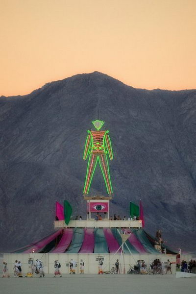 ����� �������� :: Burning Man ���� 16