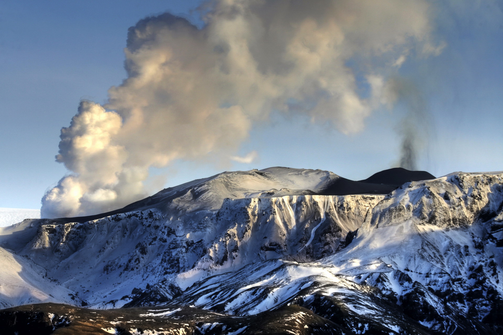 ��������������� (Eyjafjallajokull) :: ���������� 1