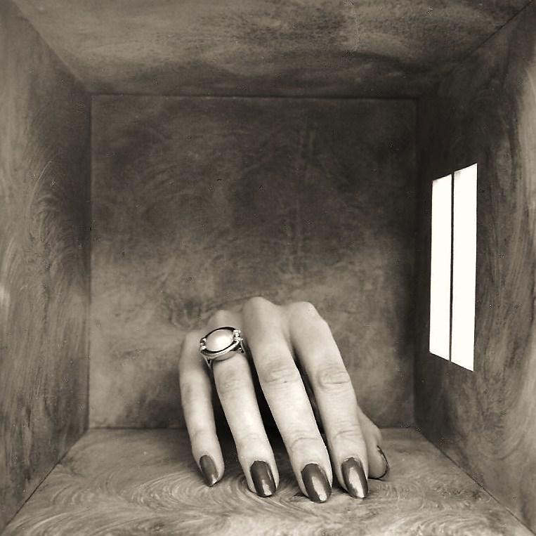 ���� :: �������� George Koutsilieris :: ���������� 1