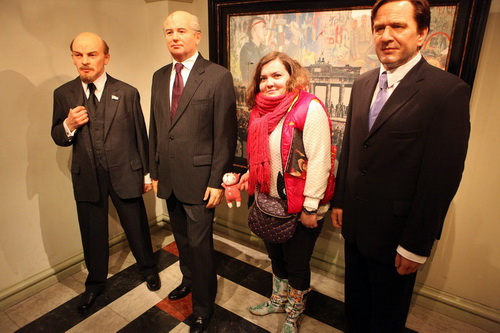 ����� ����� ����� (Madam Tussauds) ���� 11